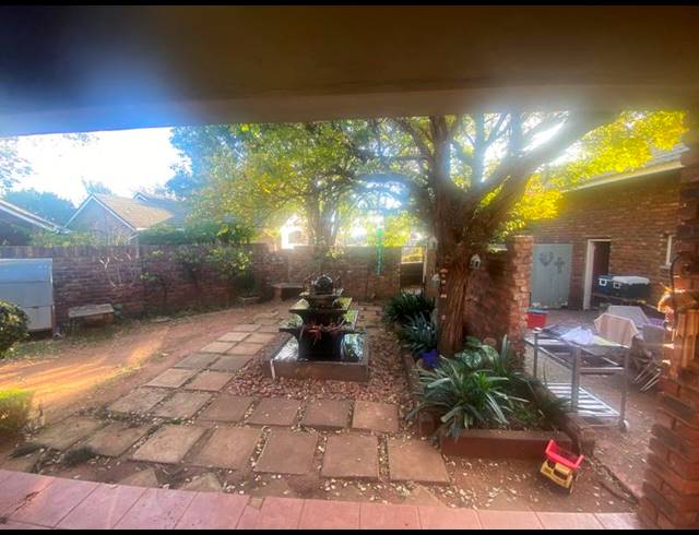 5 BEDROOM HOUSE FOR SALE IN KANONKOP